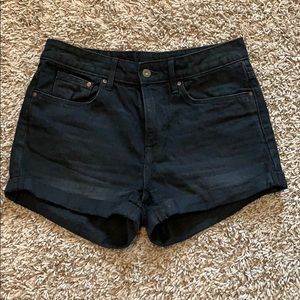 H&M High rise black shorts